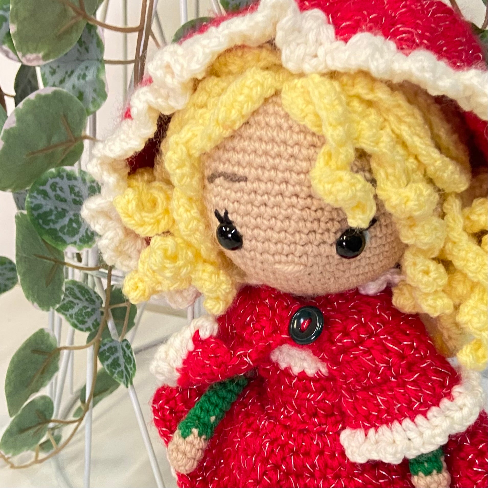 Amigurumi Crochet Doll - Christmas Red Riding Hood