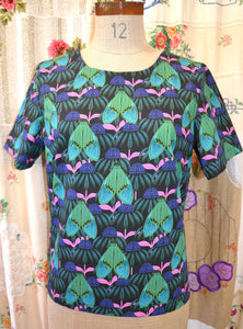 Women's Handmade Keyhole Top - Green Moths