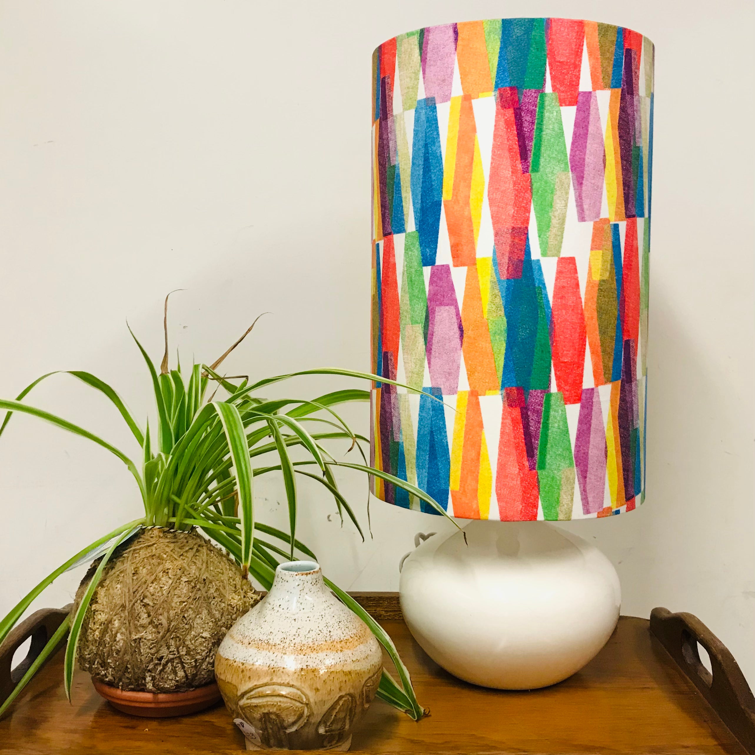 Lava lamp outlet shade